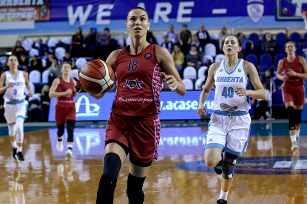 В самом упорном полуфинале Ф4 женского Кубка России по баскетболу МБА одолела Инвенту
