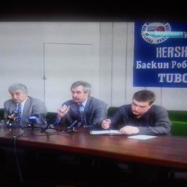 Андрей Ватутин в конце 90-х был пресс-атташе президента РФБ Сергея Белова